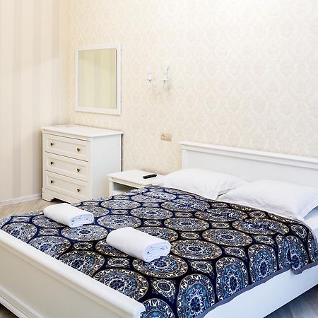 Leogrand Vip Apartments On Udatnogo 4 Лвив Екстериор снимка
